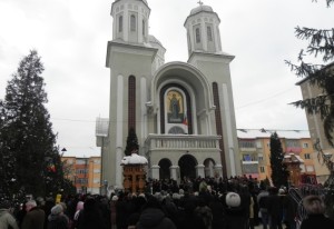 boboteaza-la-biserica-din-cugir-2015