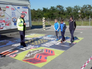lectie-circulatie-rutiera-cugir-lidl-sep-2016